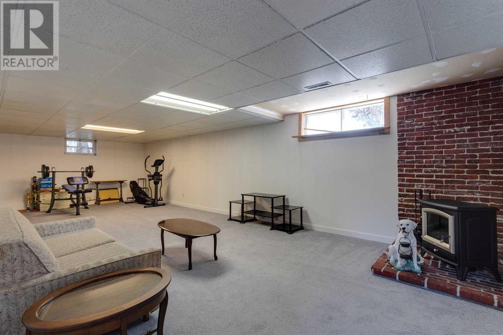 Single Family House Bungalow for Sale in  Dovercliffe Way SE Dover Calgary 