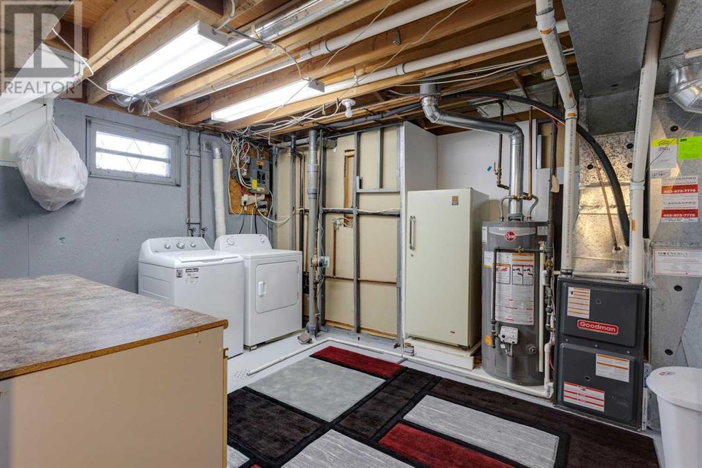 Single Family House Bungalow for Sale in  Dovercliffe Way SE Dover Calgary 