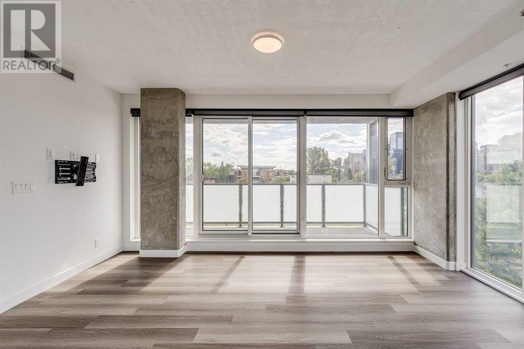 Single Family House for Sale in   A Street NW Sunnyside Calgary 