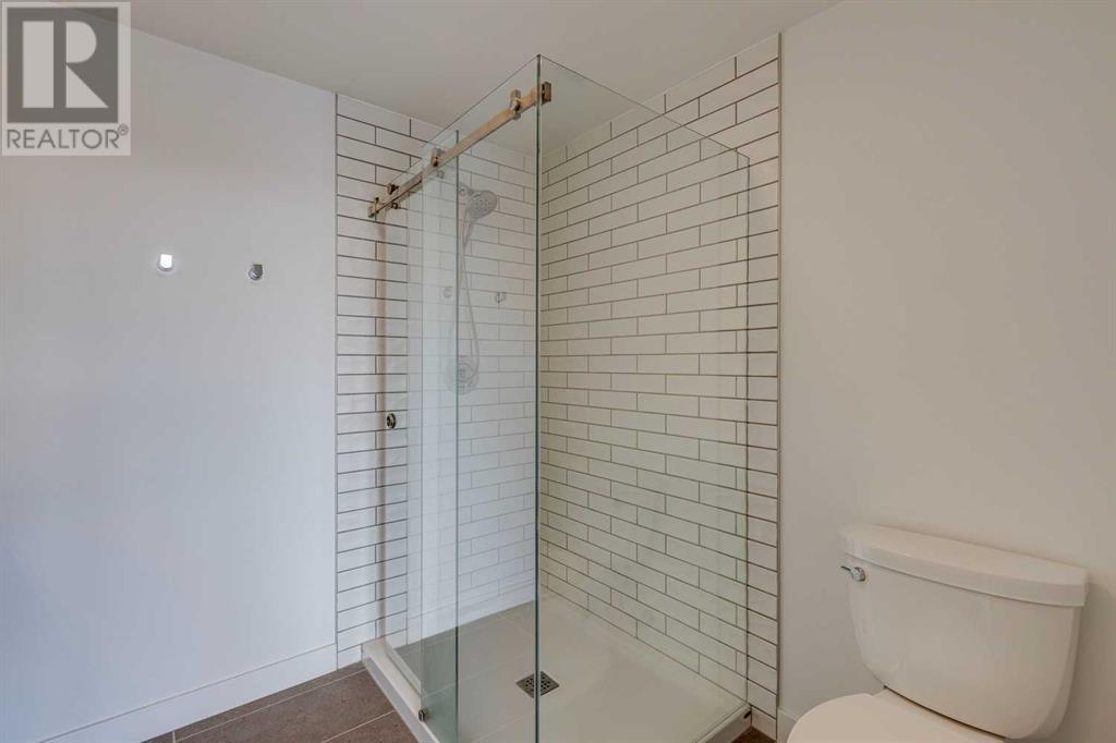 Single Family House for Sale in   A Street NW Sunnyside Calgary 