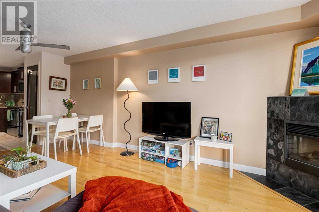 Single Family House for Sale in    Avenue SW Mission Calgary 