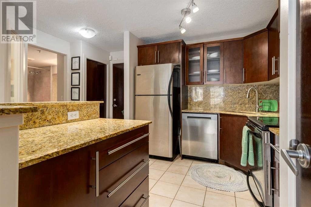 Single Family House for Sale in    Avenue SW Mission Calgary 