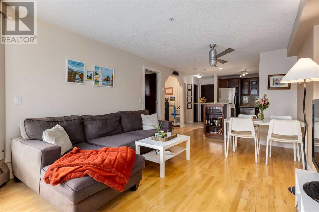 Single Family House for Sale in    Avenue SW Mission Calgary 