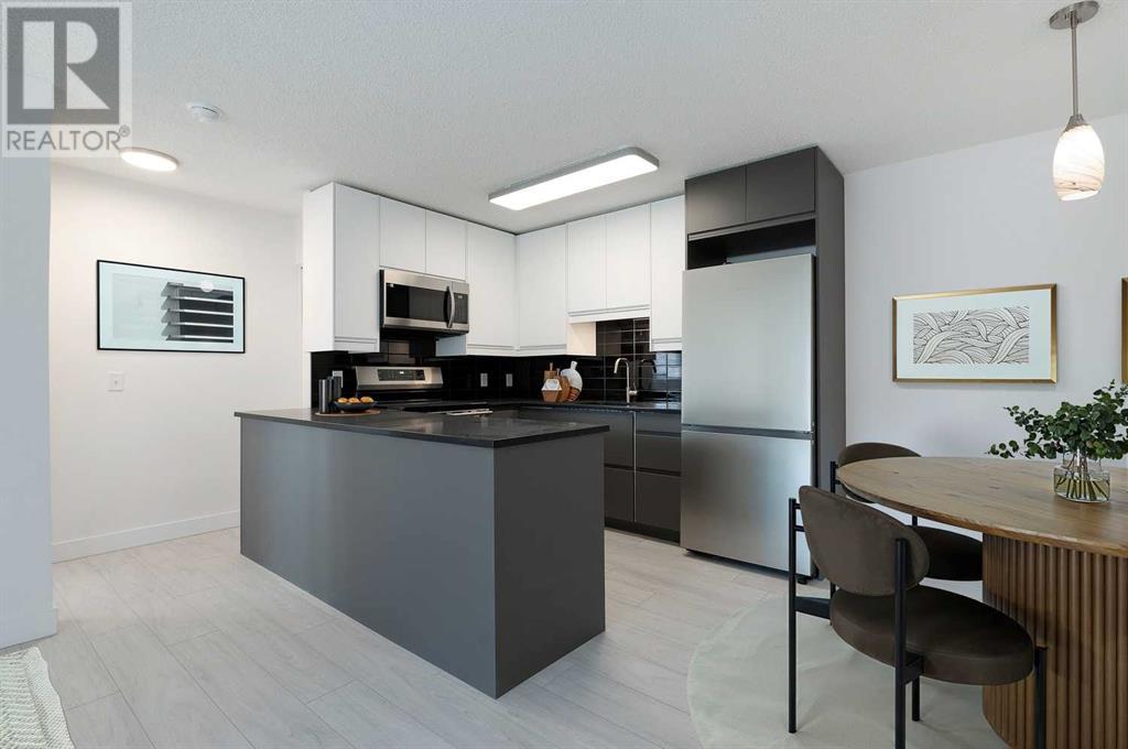 Single Family House for Sale in   Edenwold Heights NW Edgemont Calgary 