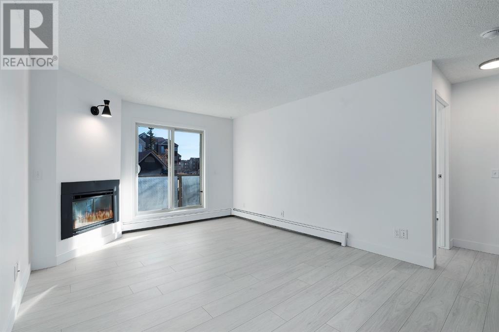 Single Family House for Sale in   Edenwold Heights NW Edgemont Calgary 