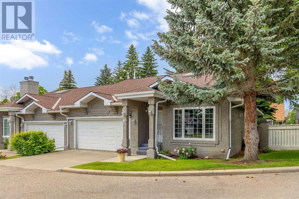 Single Family House Bungalow for Sale in  Gladstone Gardens SW Glamorgan Calgary 