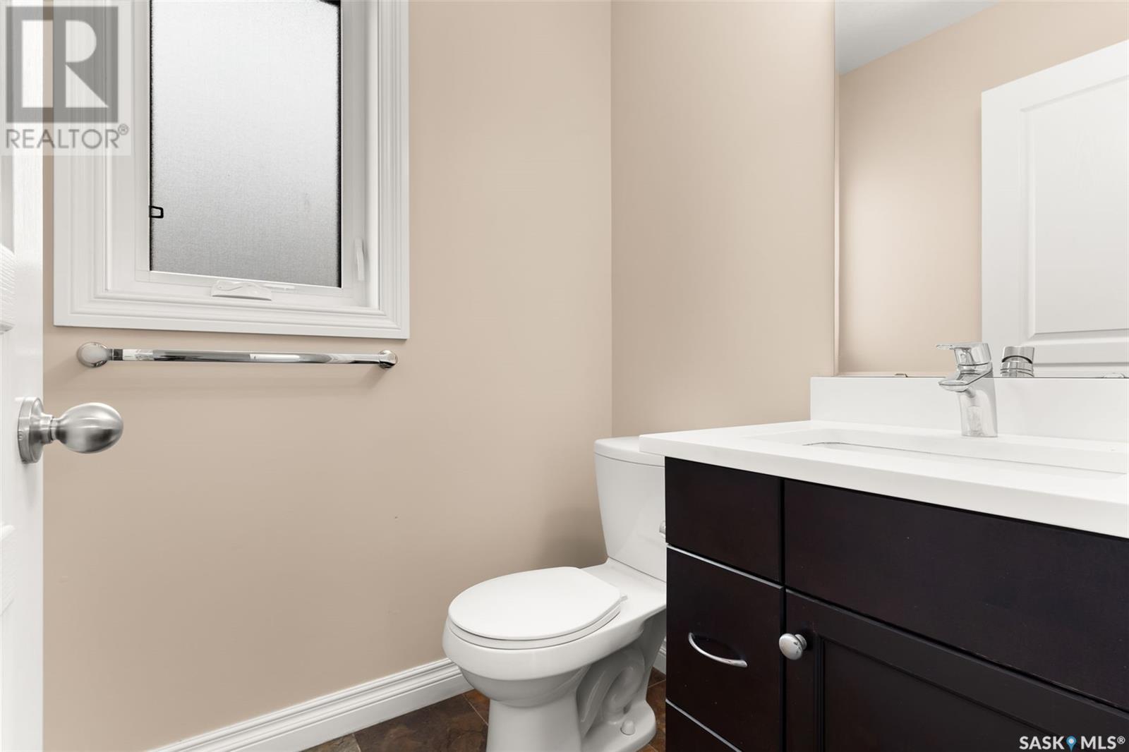 Photo 5 of 4521 Padwick Road, Regina SK