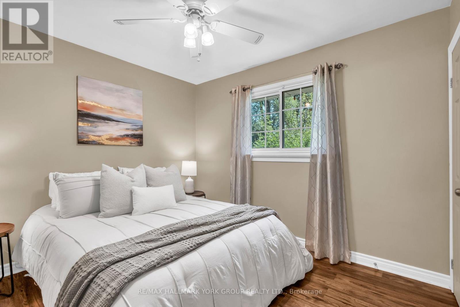Photo 20 of 8 Rushton Road, Georgina ON