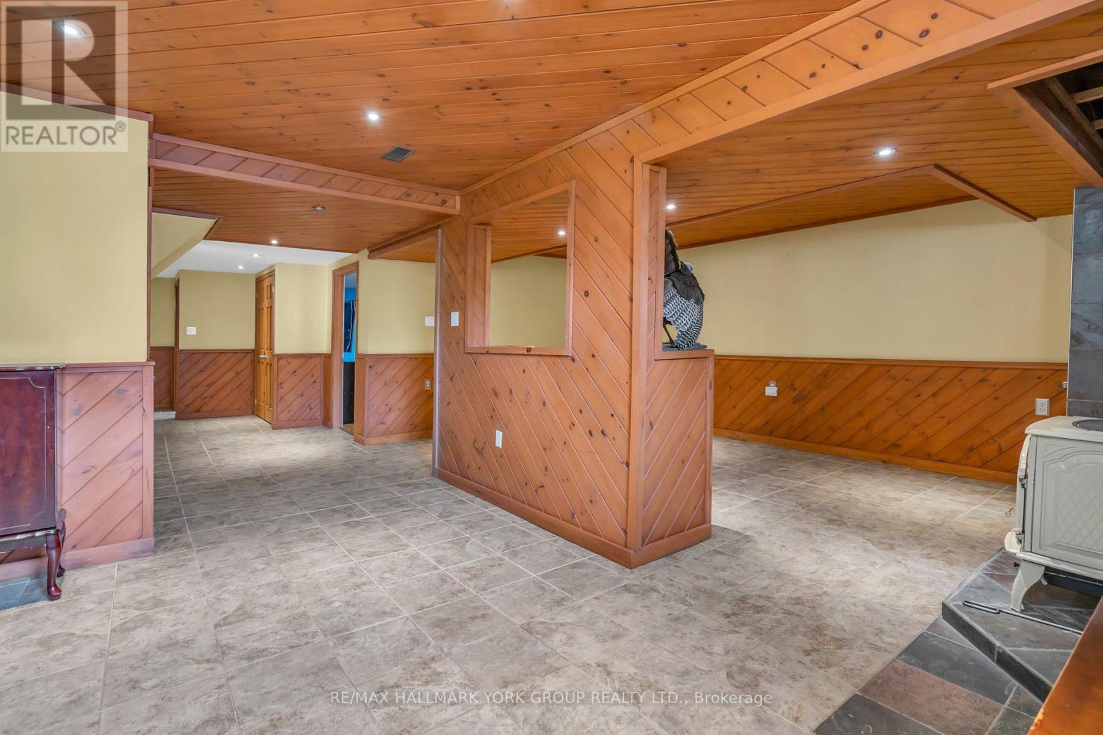 Photo 28 of 8 Rushton Road, Georgina ON