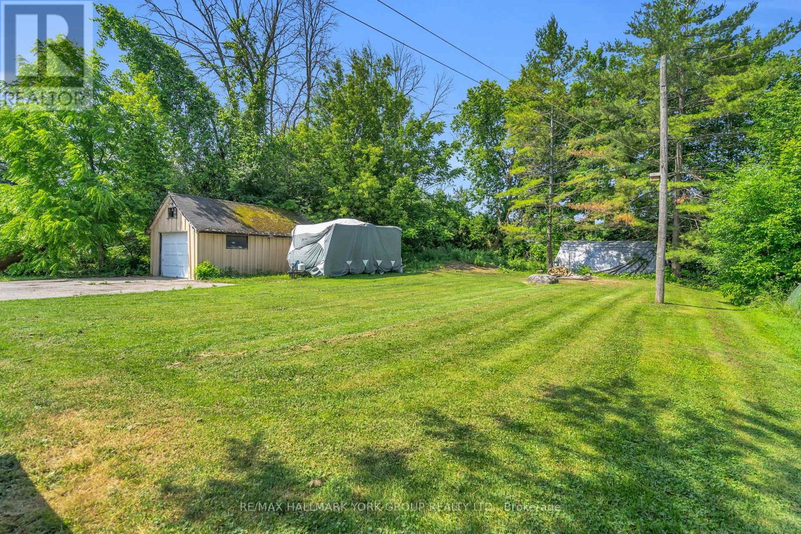 Photo 41 of 8 Rushton Road, Georgina ON