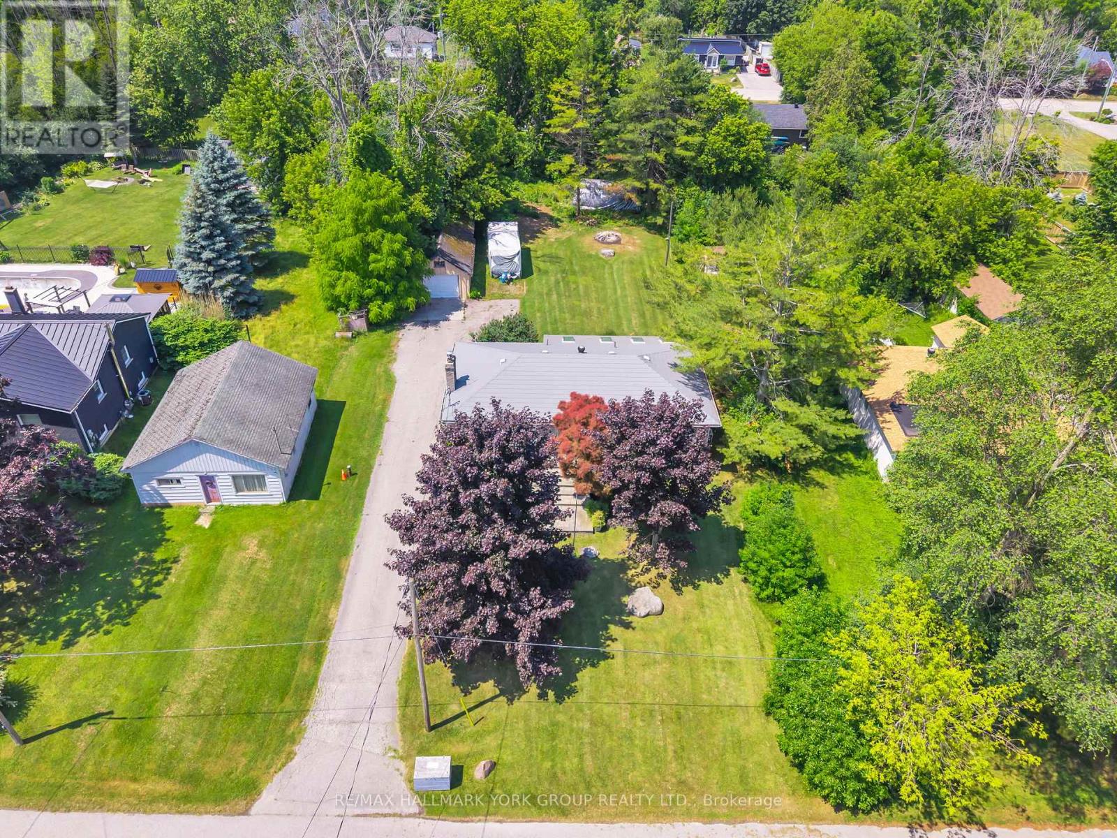 Photo 43 of 8 Rushton Road, Georgina ON
