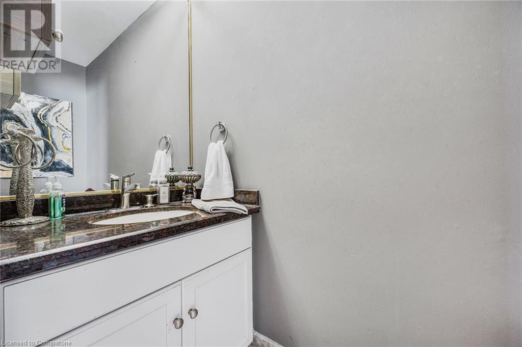Photo 17 of 491 493 Dewitt Road, Hamilton ON