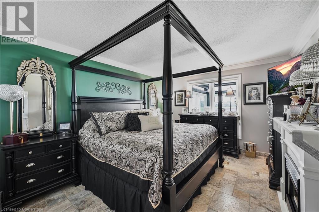 Photo 18 of 491 493 Dewitt Road, Hamilton ON