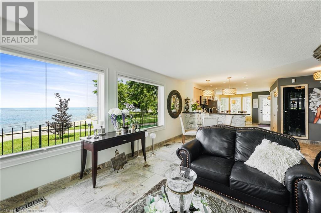 Photo 8 of 491 493 Dewitt Road, Hamilton ON