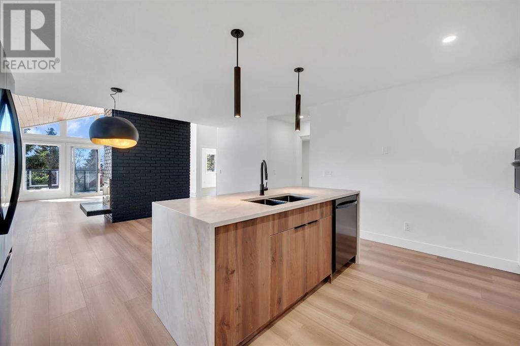 Single Family House Bungalow for Sale in  Edgewood Place NW Edgemont Calgary 