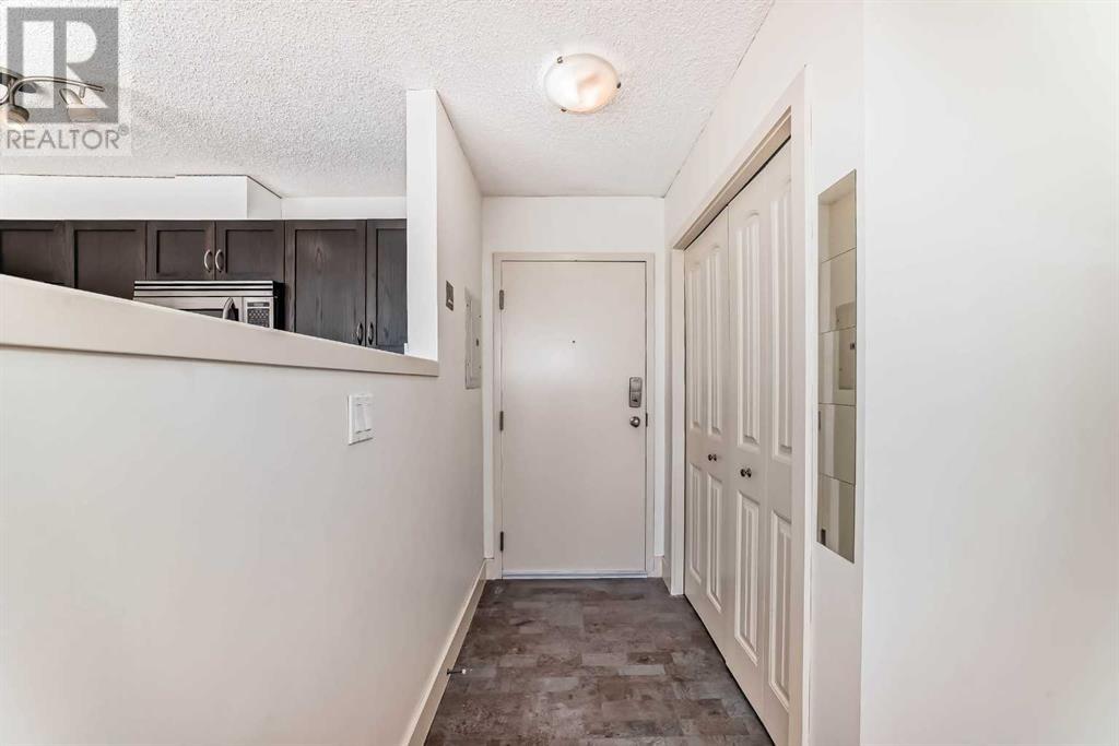 Single Family House for Sale in   Village Terrace SW Patterson Calgary 