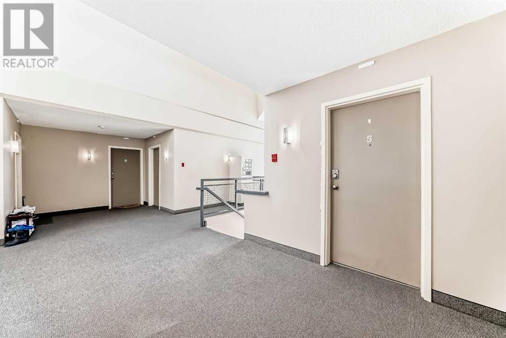 Single Family House for Sale in   Village Terrace SW Patterson Calgary 