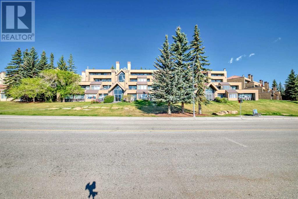 Single Family House for Sale in   Village Terrace SW Patterson Calgary 