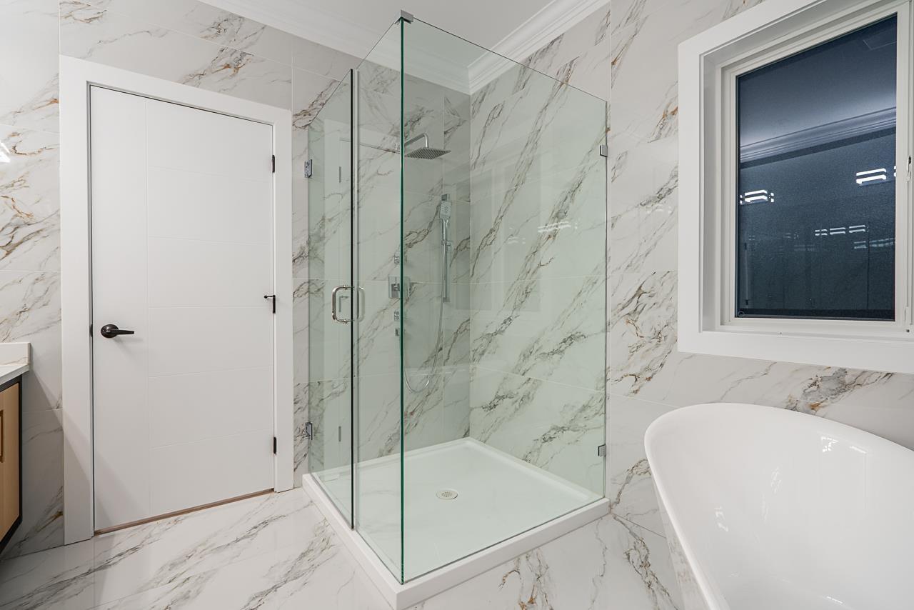 Photo 6 of 10671 127 A Street, Surrey BC