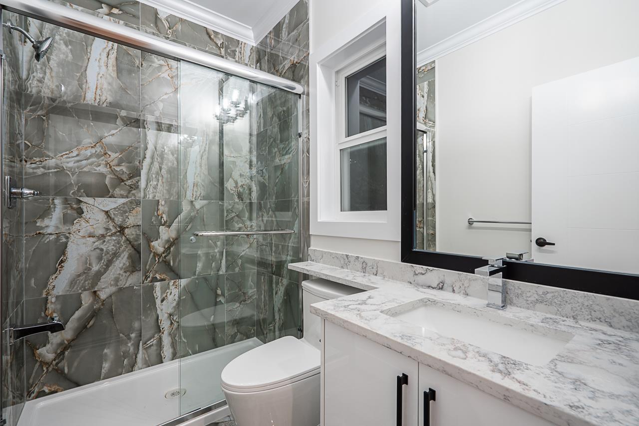 Photo 18 of 10671 127 A Street, Surrey BC
