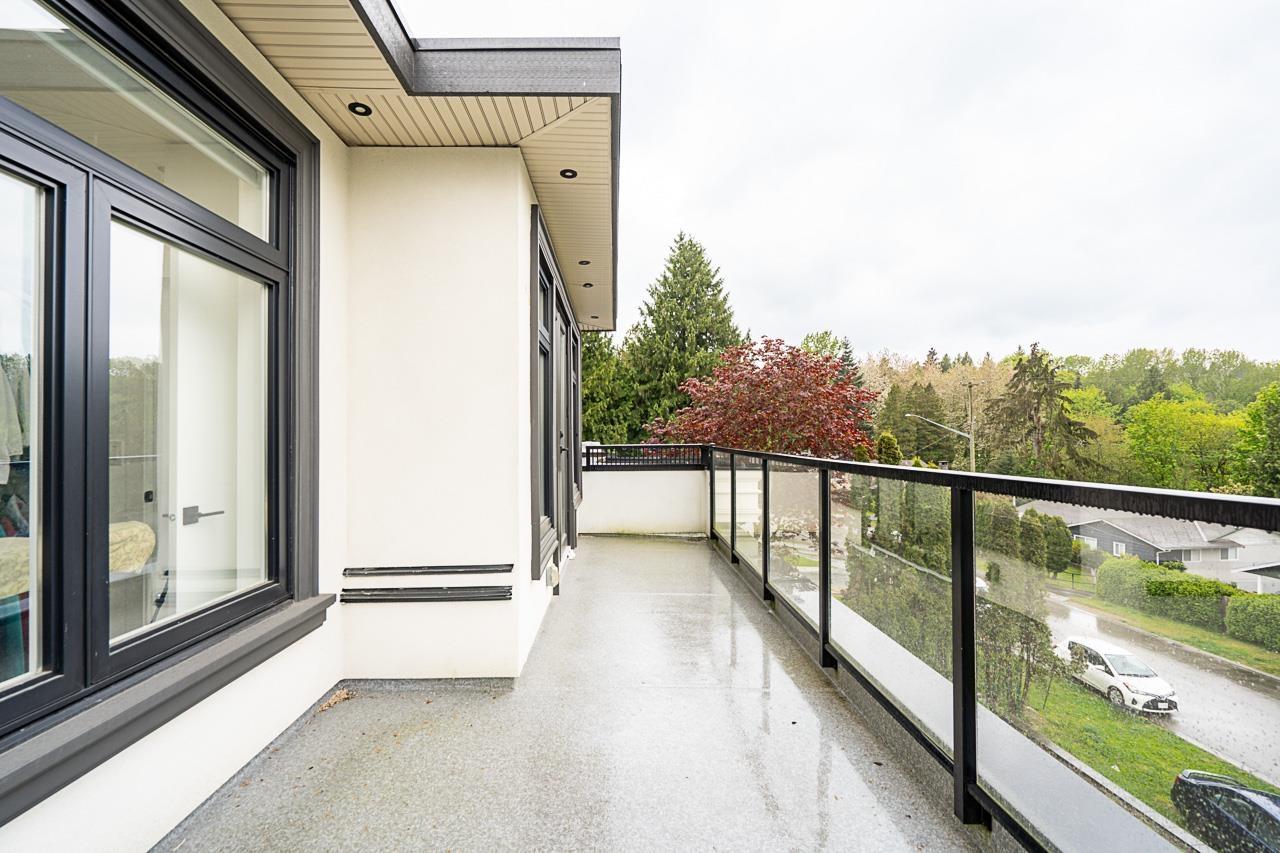 Photo 37 of 11370 Glen Avon Drive, Surrey BC