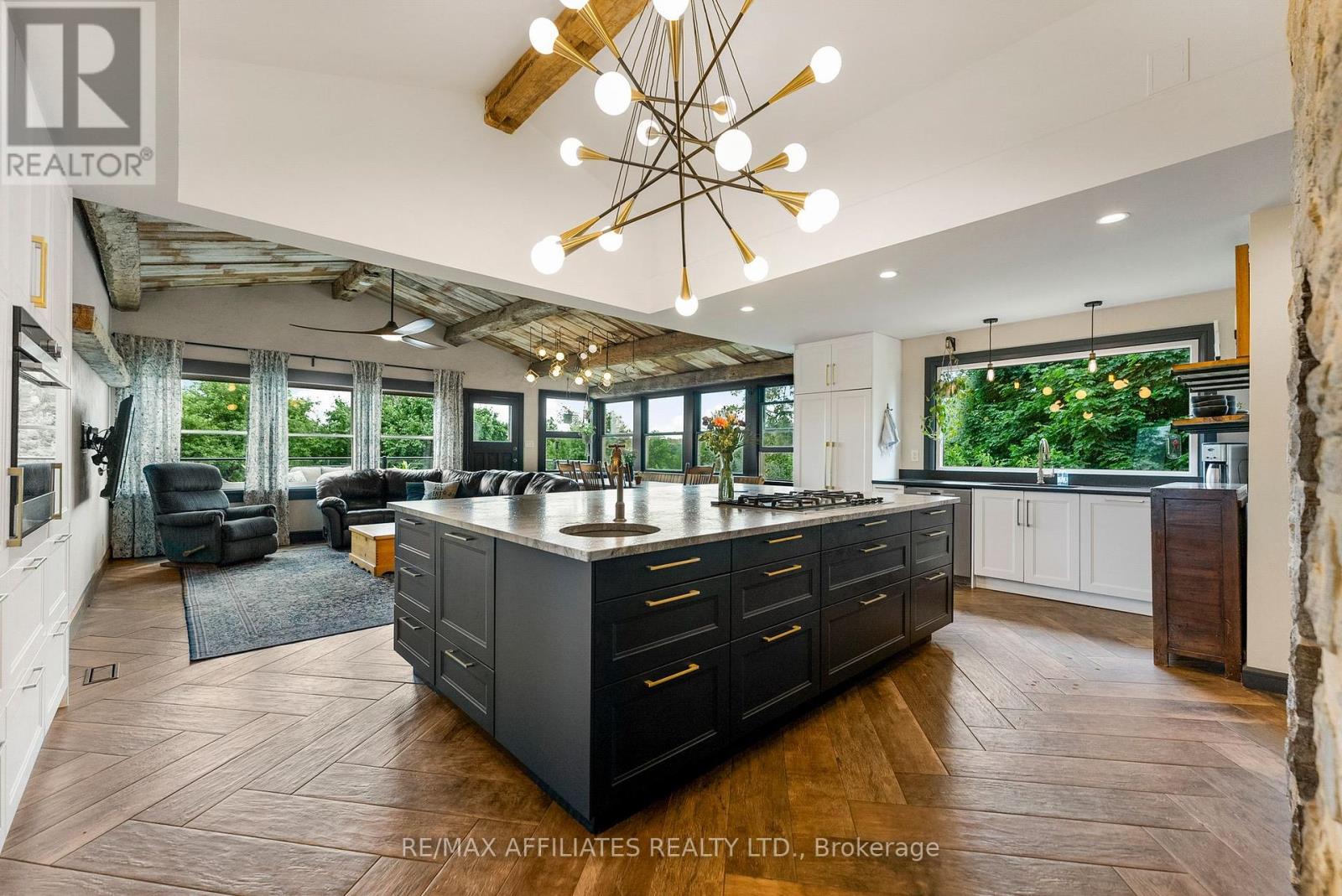 Photo 8 of 1415 Sheridan Rapids Road, Lanark Highlands ON