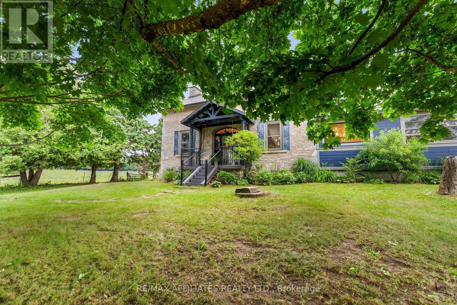 Photo 38 of 1415 Sheridan Rapids Road, Lanark Highlands ON