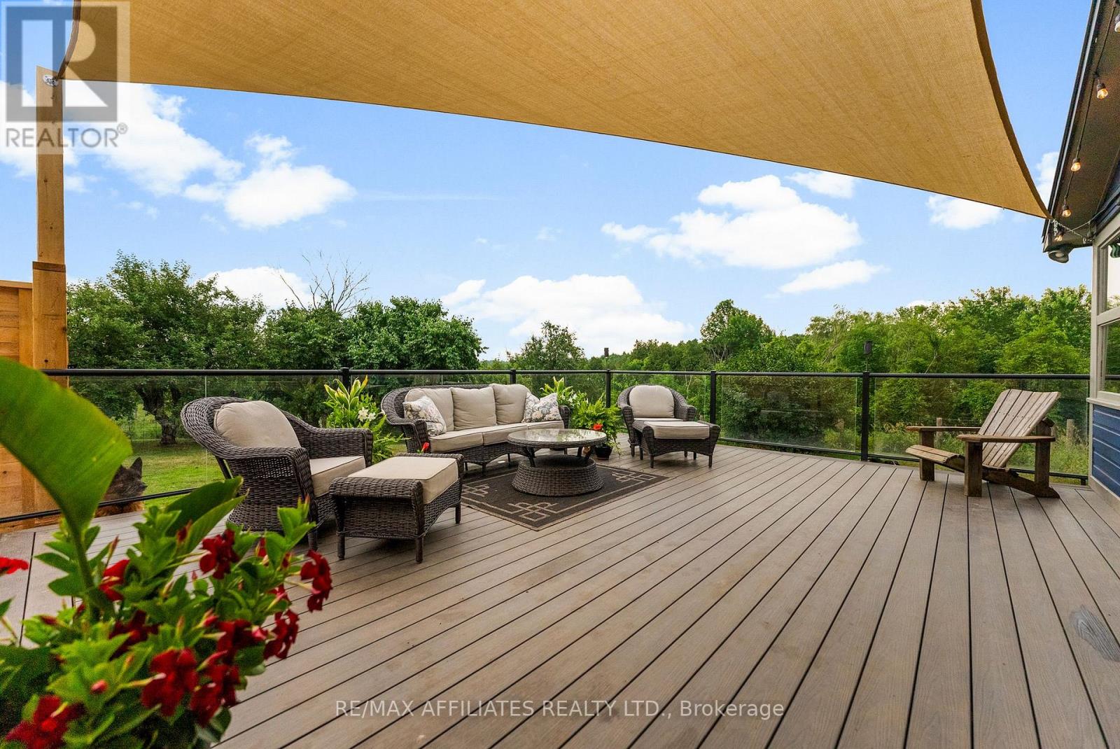 Photo 9 of 1415 Sheridan Rapids Road, Lanark Highlands ON