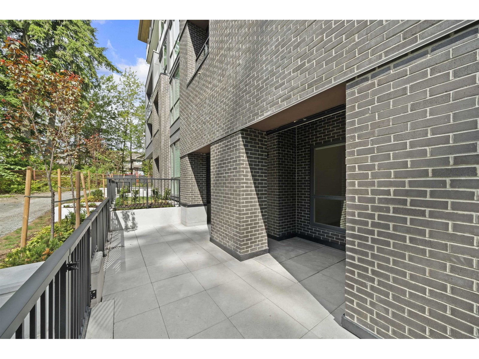 Photo 21 of 105 6585 195 A Street, Surrey BC