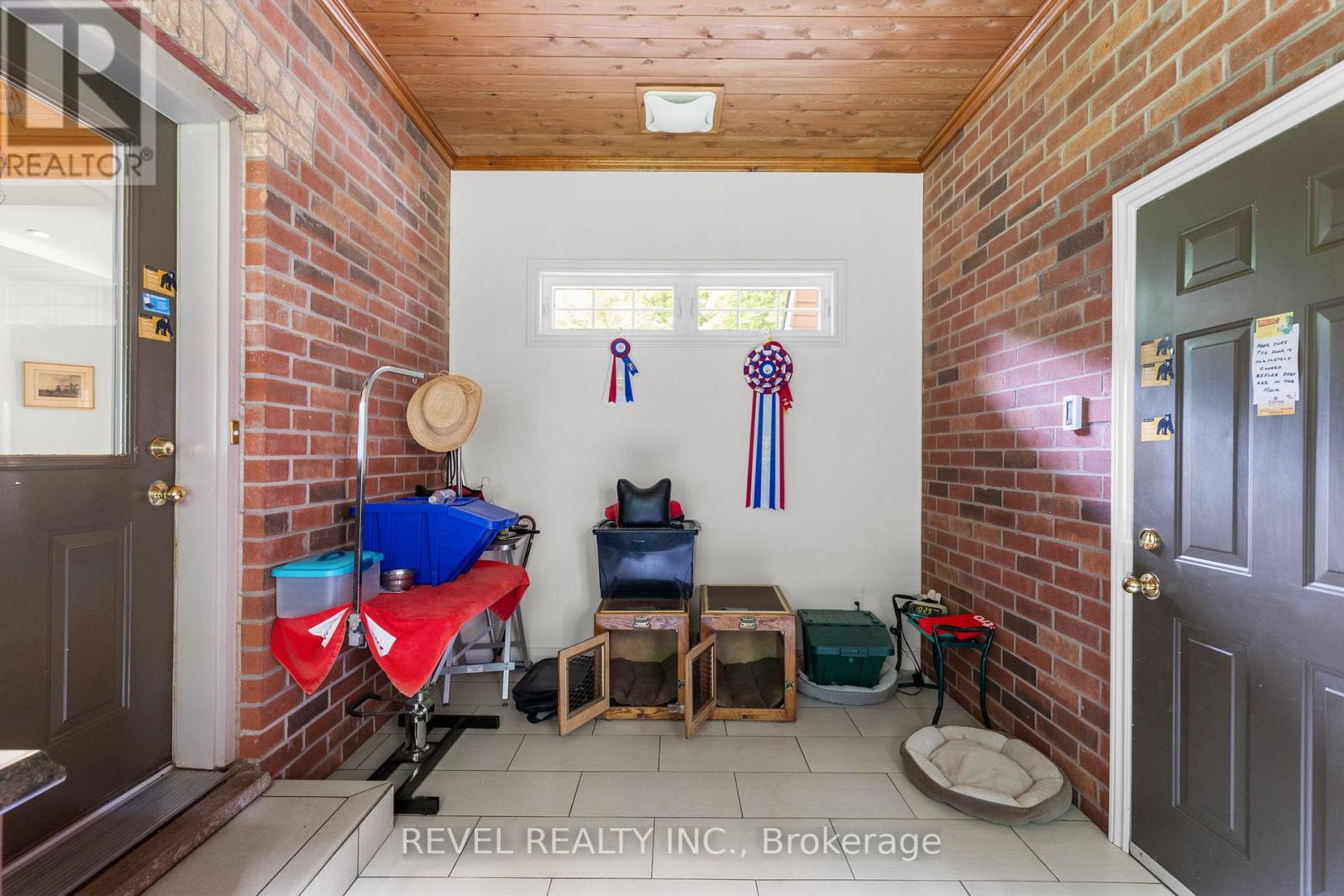 Photo 11 of 1385 Baseline Road, Springwater ON
