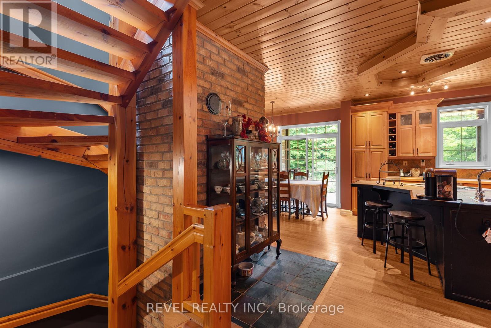 Photo 13 of 1385 Baseline Road, Springwater ON