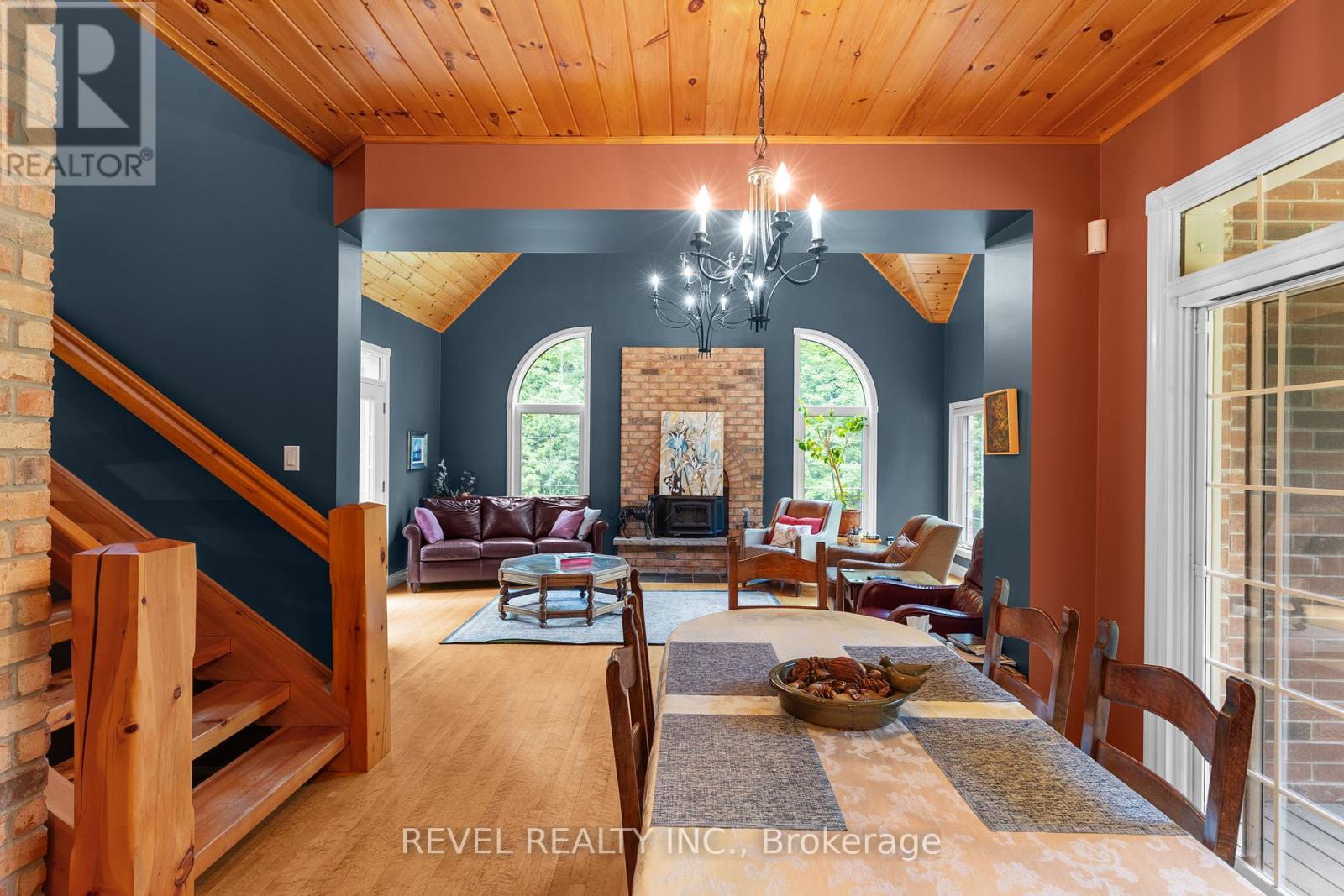 Photo 18 of 1385 Baseline Road, Springwater ON