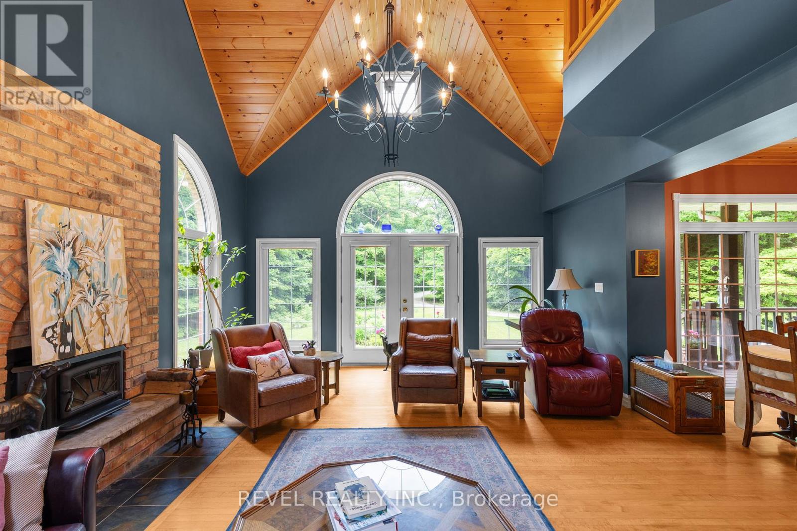 Photo 20 of 1385 Baseline Road, Springwater ON
