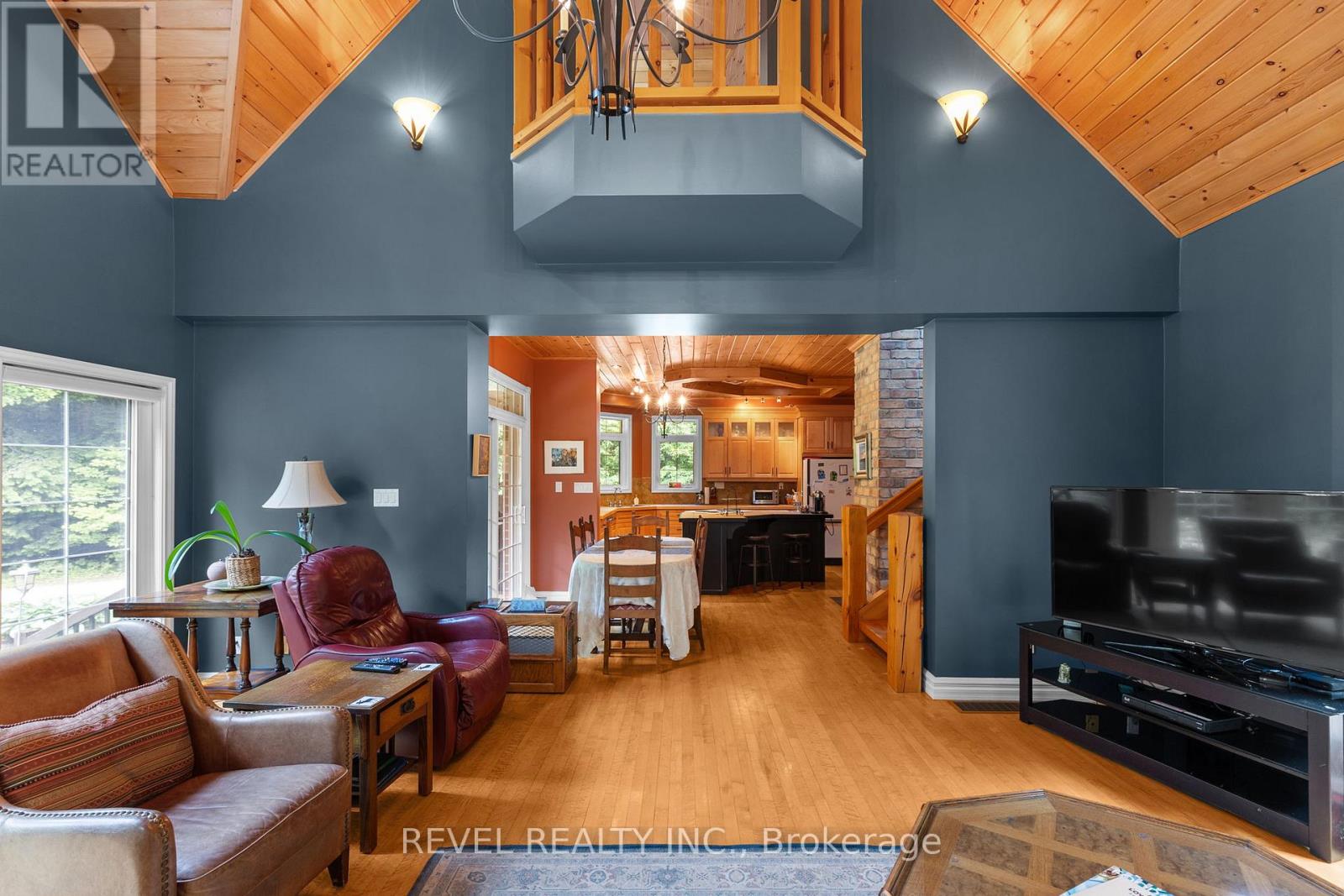 Photo 21 of 1385 Baseline Road, Springwater ON