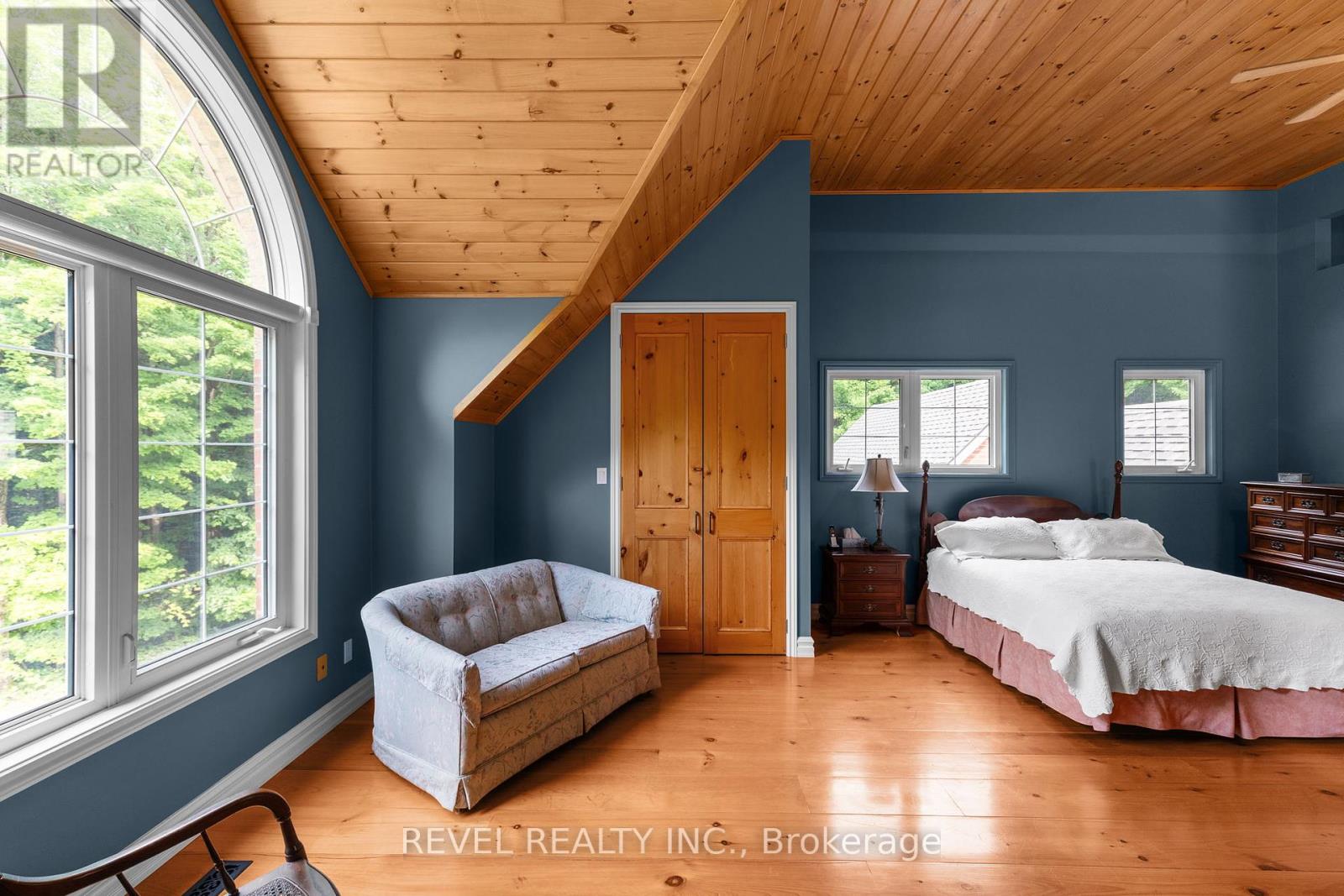 Photo 27 of 1385 Baseline Road, Springwater ON