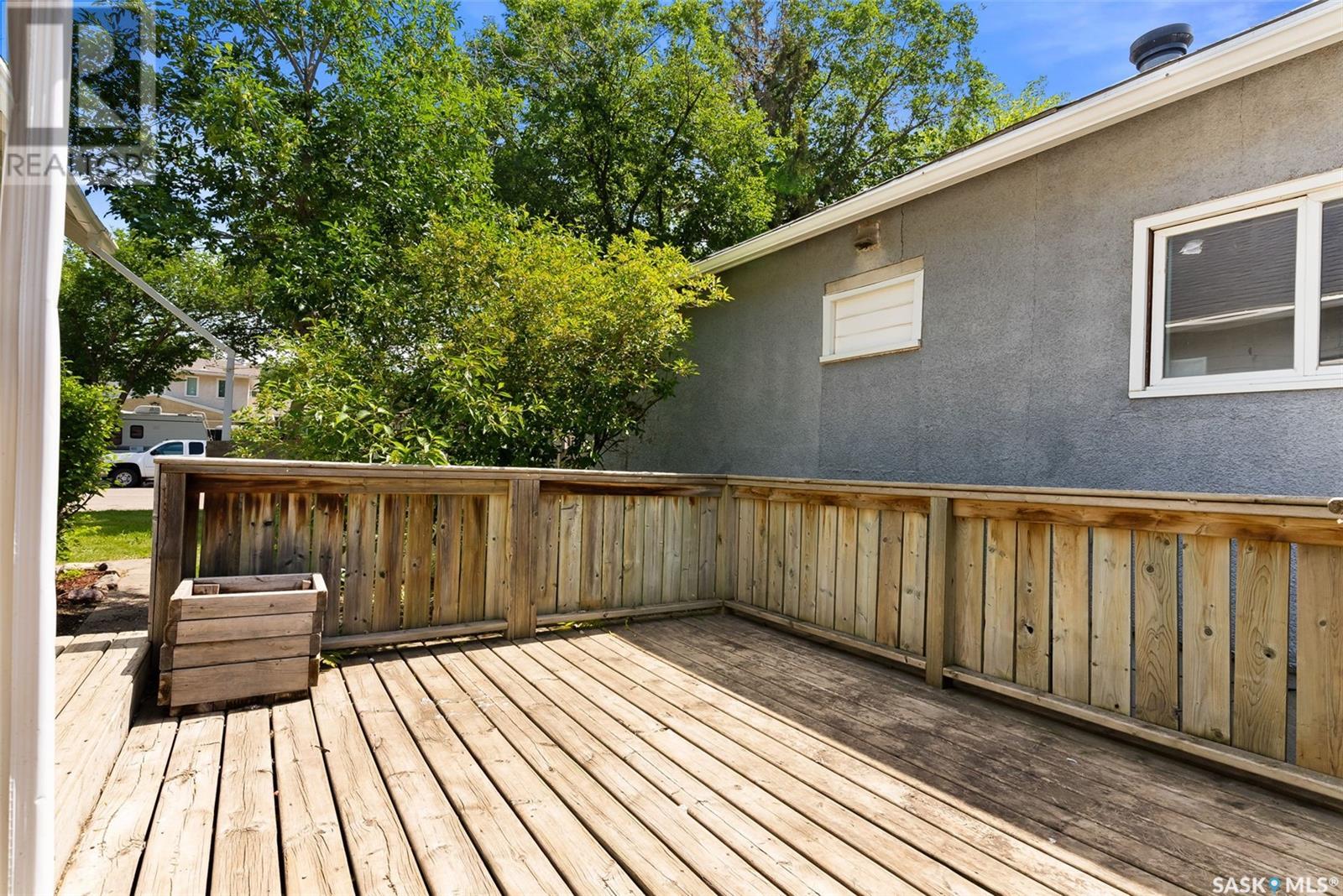 Single Family House for Sale in  Royal STREET Regina 