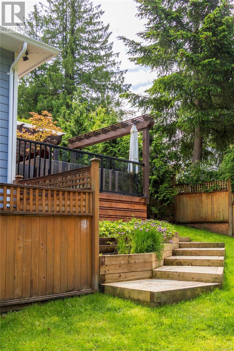 6236 Elizabeth Garden Crt, Central Saanich