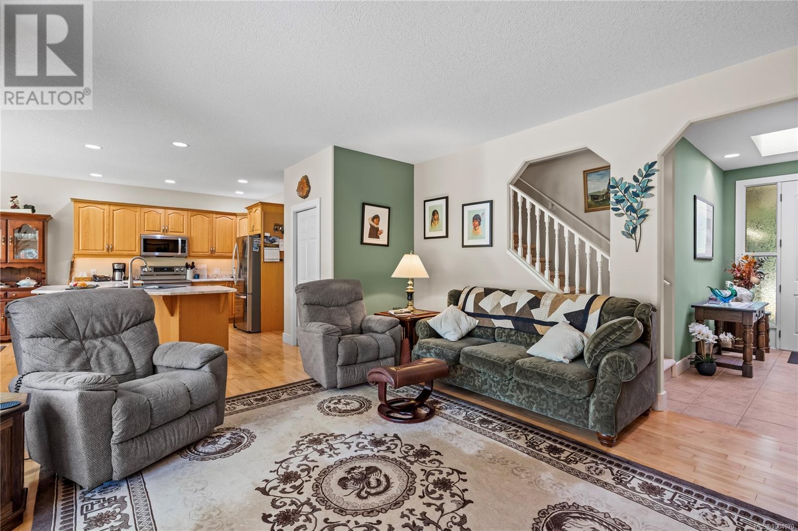 Photo 5 of 1050 Paradise Pl, Nanoose Bay BC