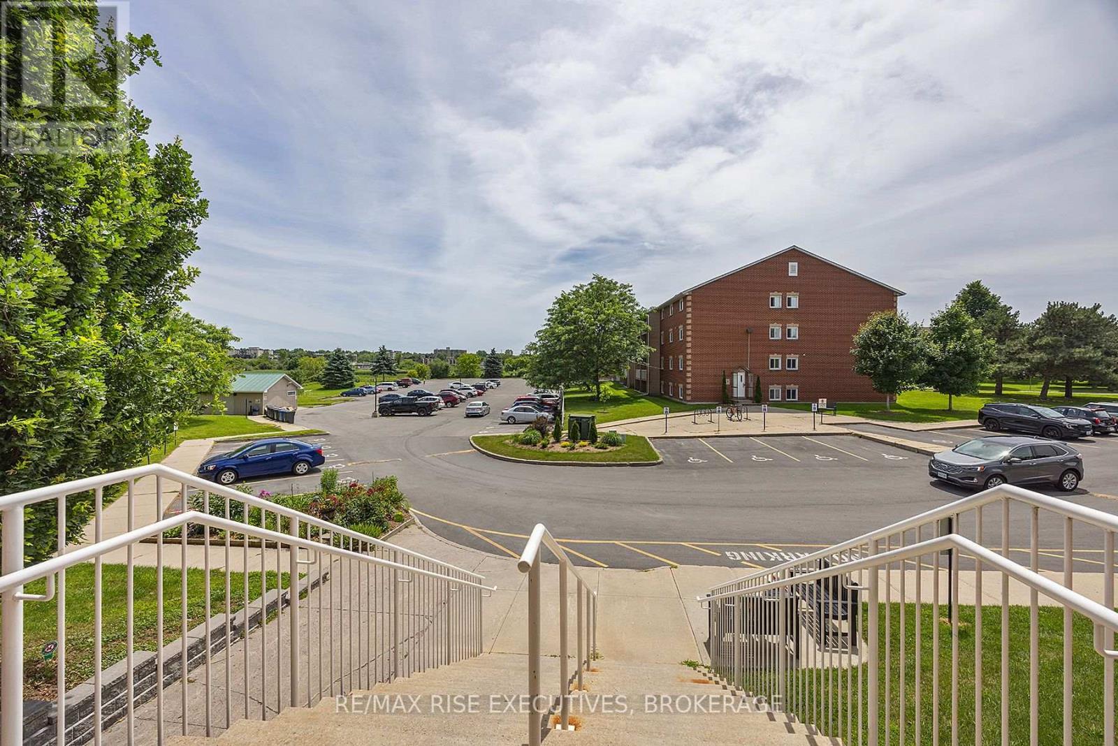 Photo 1 of 118 580 Armstrong Road, Kingston ON