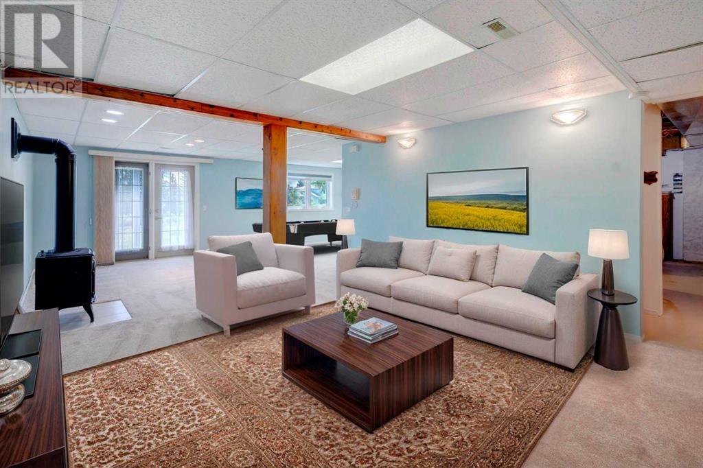 Single Family House for Sale in  Macewan Ridge Villas NW MacEwan Glen Calgary 