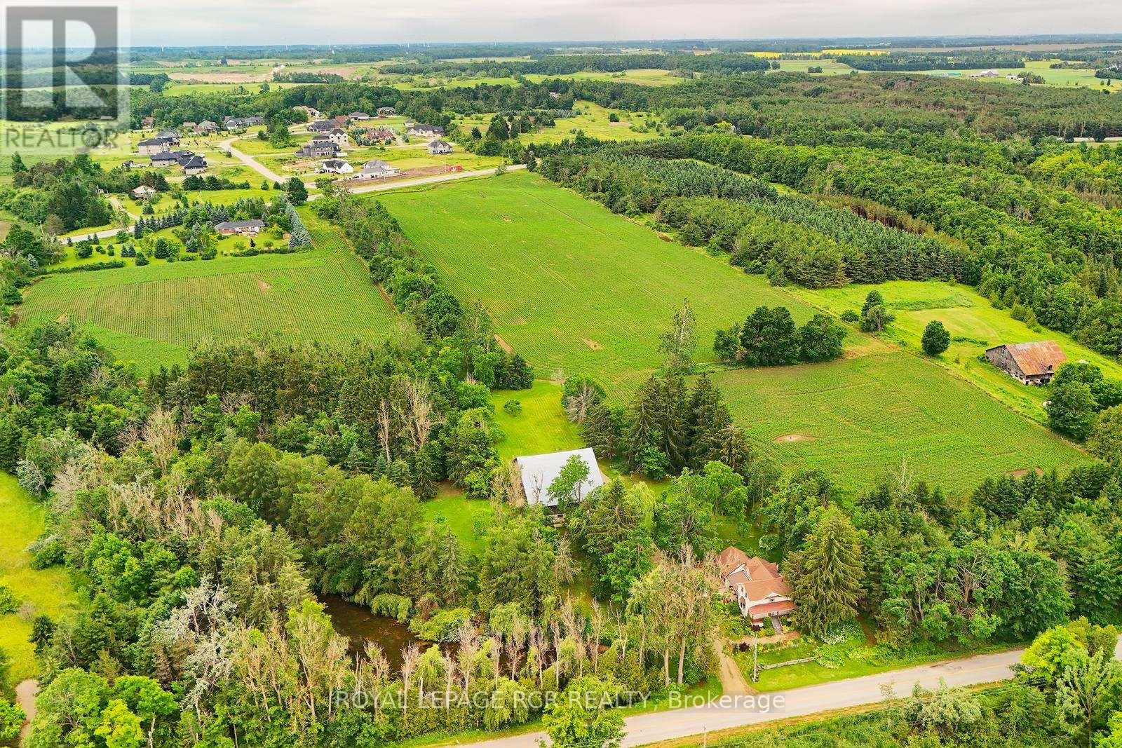 Photo 7 of 537086 Main St, Melancthon ON