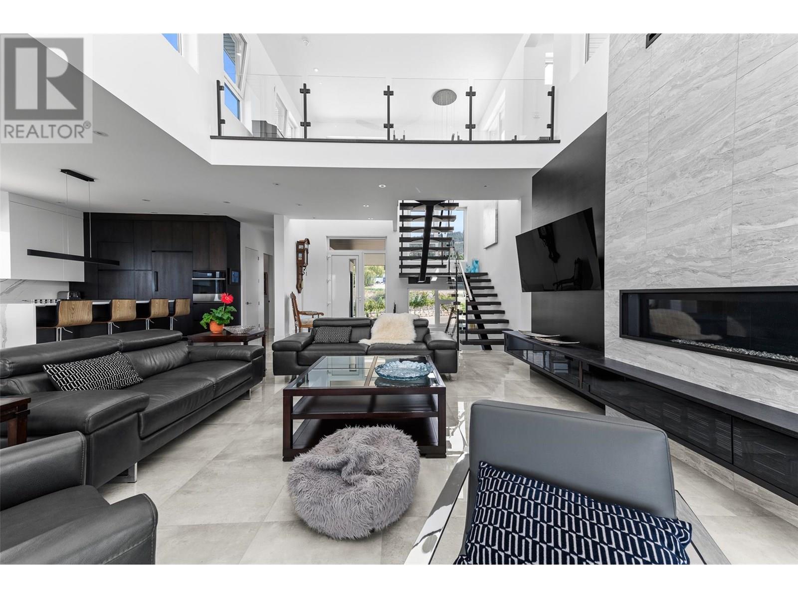 2805 Aikins Loop, Naramata