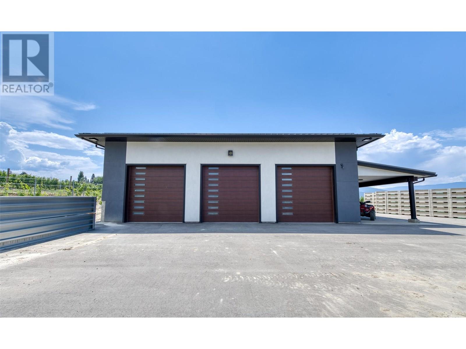 2805 Aikins Loop, Naramata
