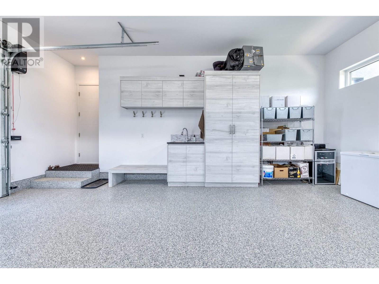 2805 Aikins Loop, Naramata