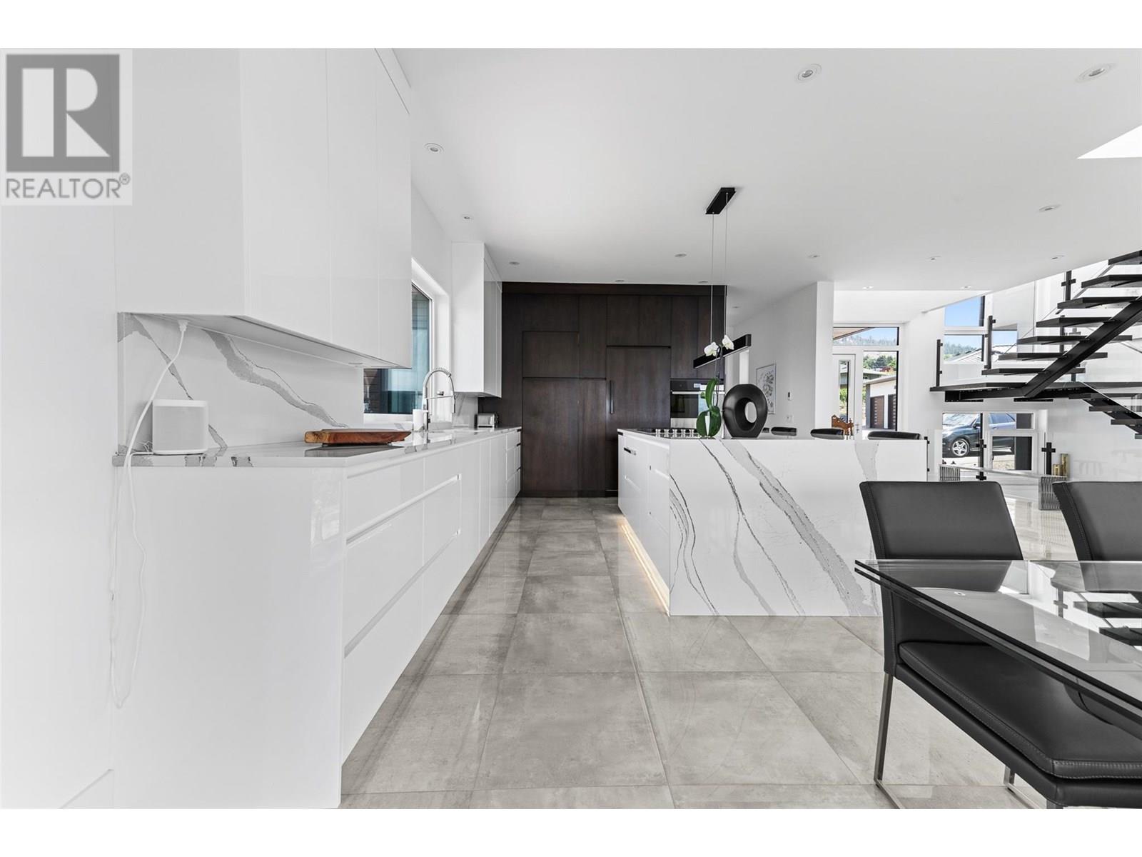 2805 Aikins Loop, Naramata