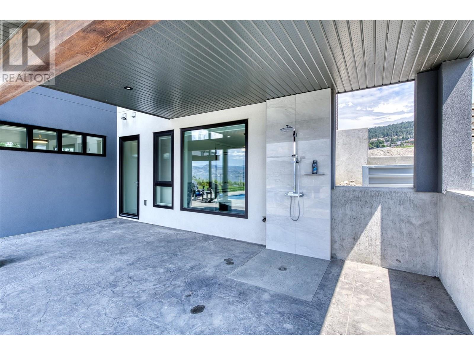 2805 Aikins Loop, Naramata