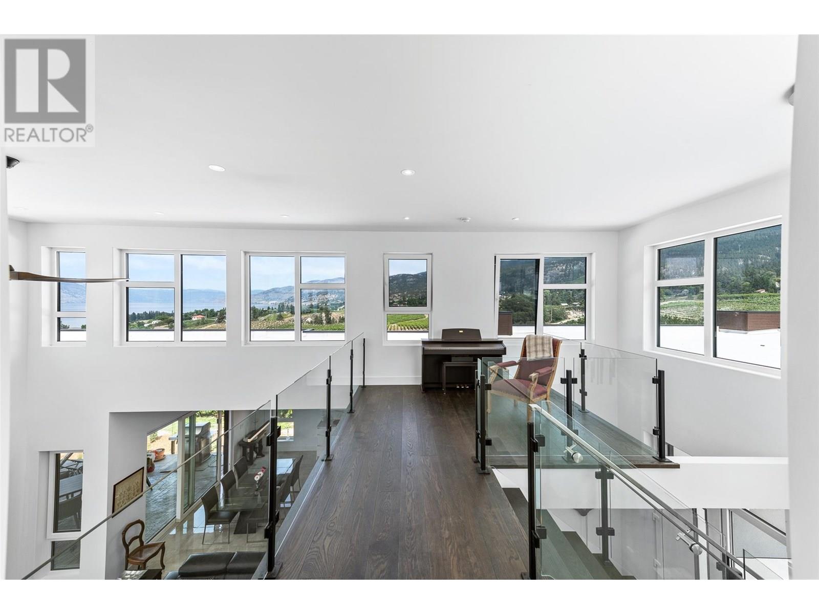 2805 Aikins Loop, Naramata