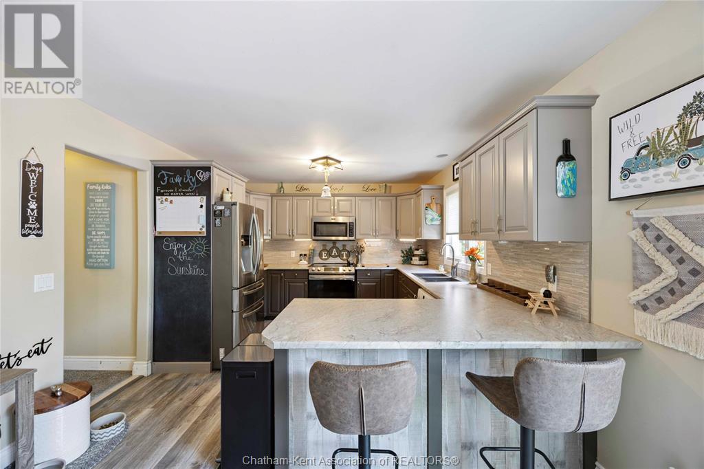 Photo 12 of 260 Trerice Street East, Dresden ON