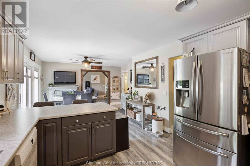 Photo 15 of 260 Trerice Street East, Dresden ON