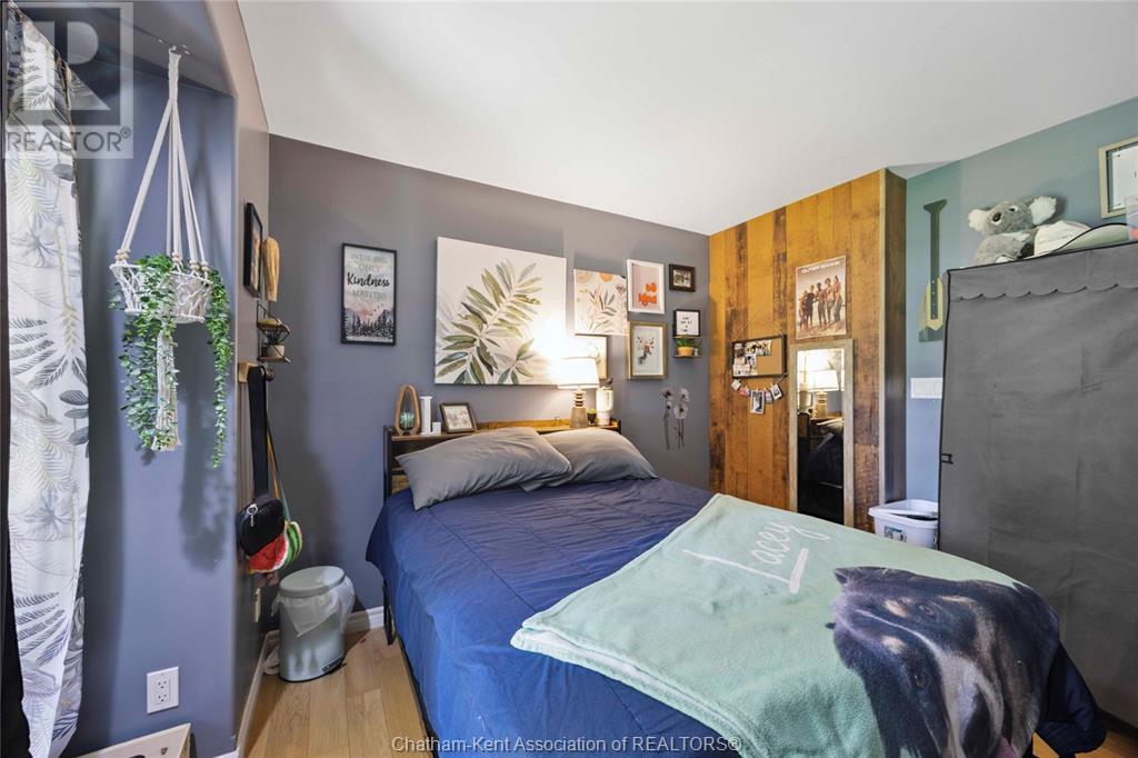 Photo 21 of 260 Trerice Street East, Dresden ON